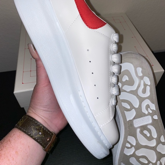 Alexander McQueen Sneakers 💯 Authentic - Picture 6 of 14